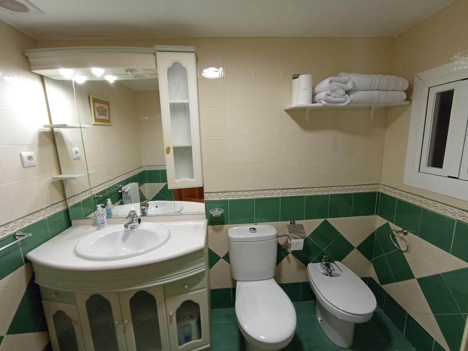 Sobre Los Tilos Apartamento Cuenca  Kültér fotó